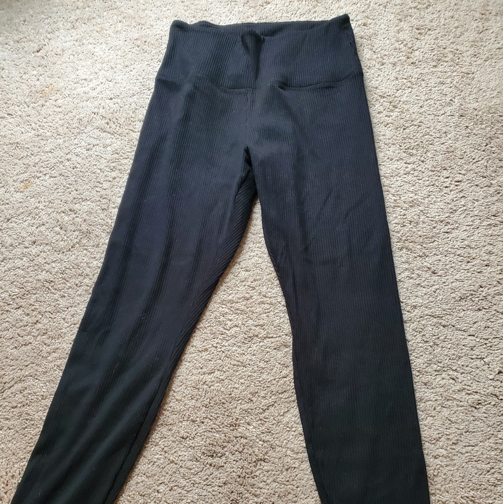 Ribbed VS Pink Leggings